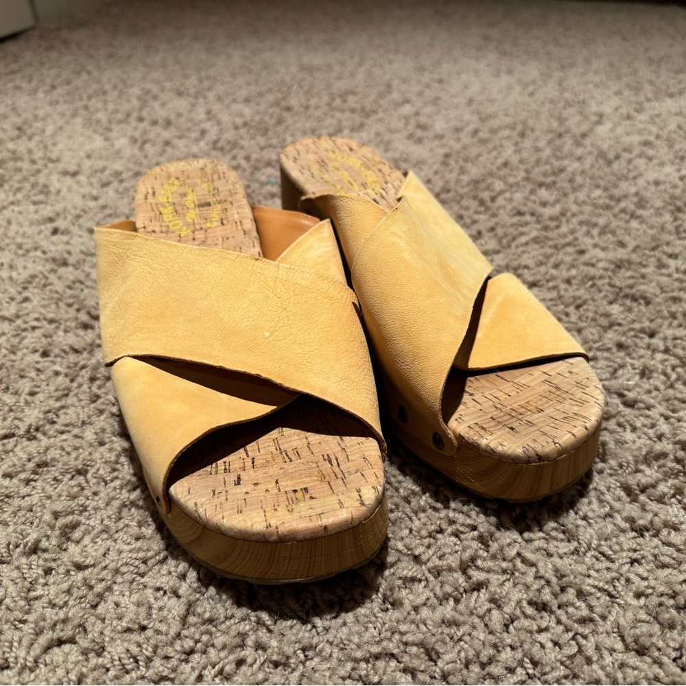 Kork-Ease Tan Cross-Strap Mules